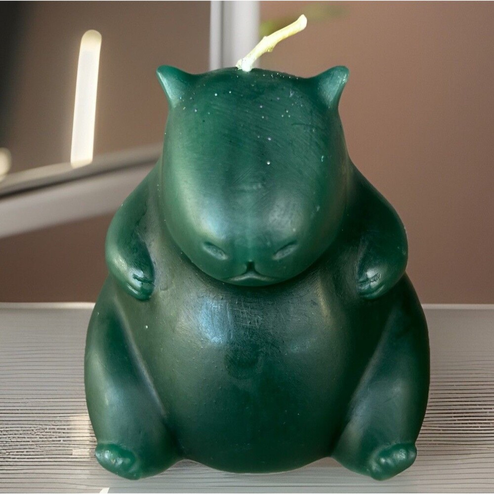 Capybara Candle/ Handmade Candle/ Hamster Candle/ Rodent Candle/ Rat Candle